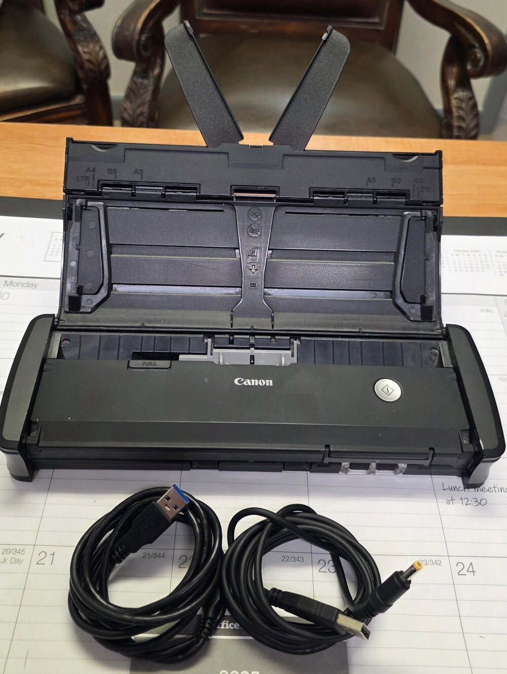 Canon Black Portable Document Scanner with Matching Black Cables - Picture 6 of 13